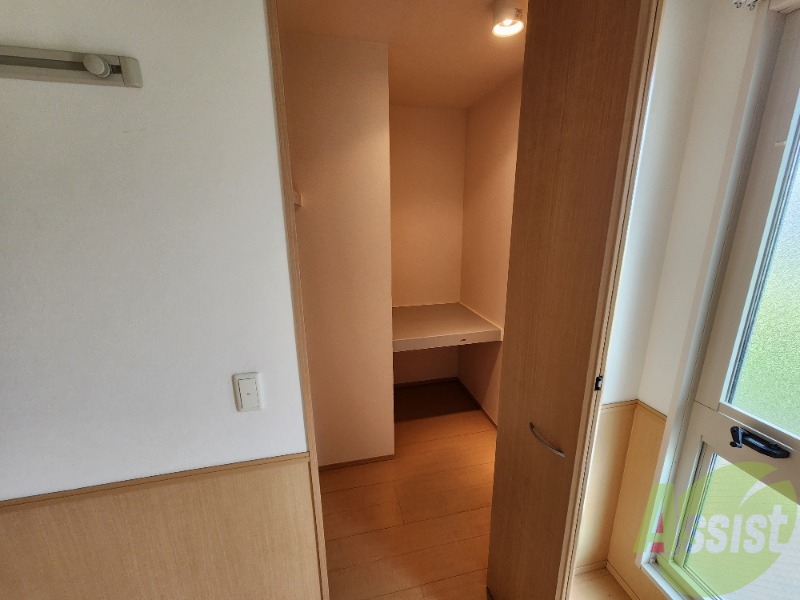 収納　衣類や荷物をまとめて整理できます