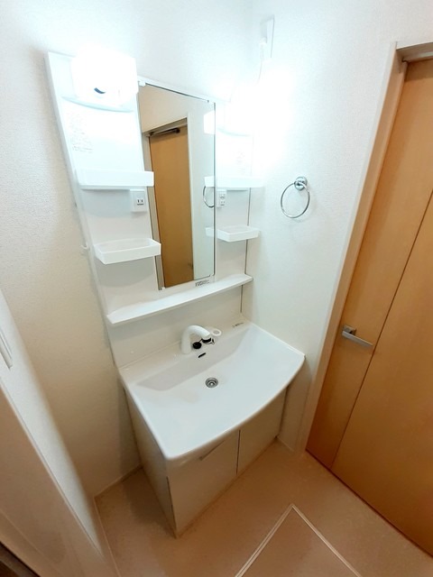 洗面設備　図面と現状に相違がある場合には現状を優先