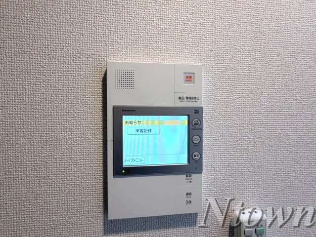 セキュリティ　モニター付きインターホンです。
