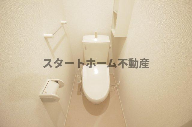 トイレ　コンパクトで使いやすいトイレです