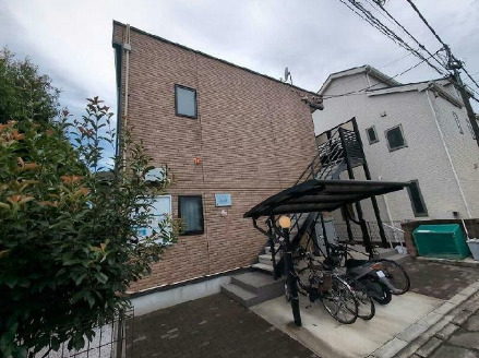 建物外観　落ち着いた雰囲気の外観です
