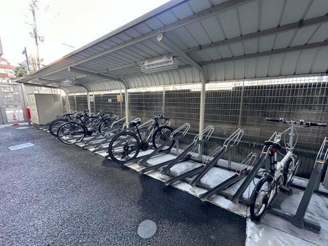 駐車場　駐輪場