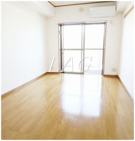 居室・リビング　洋室のお部屋です。