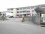 小学校　鳥栖市立旭小学校（小学校）まで500m