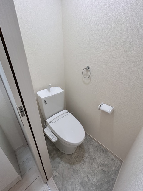 L collection柳都弐番館のトイレ写真