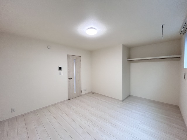 L collection柳都弐番館の居間写真