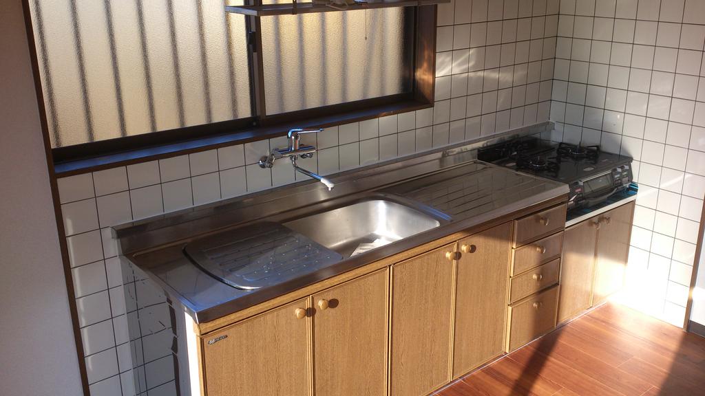 キッチン　２口ガスコンロ付き