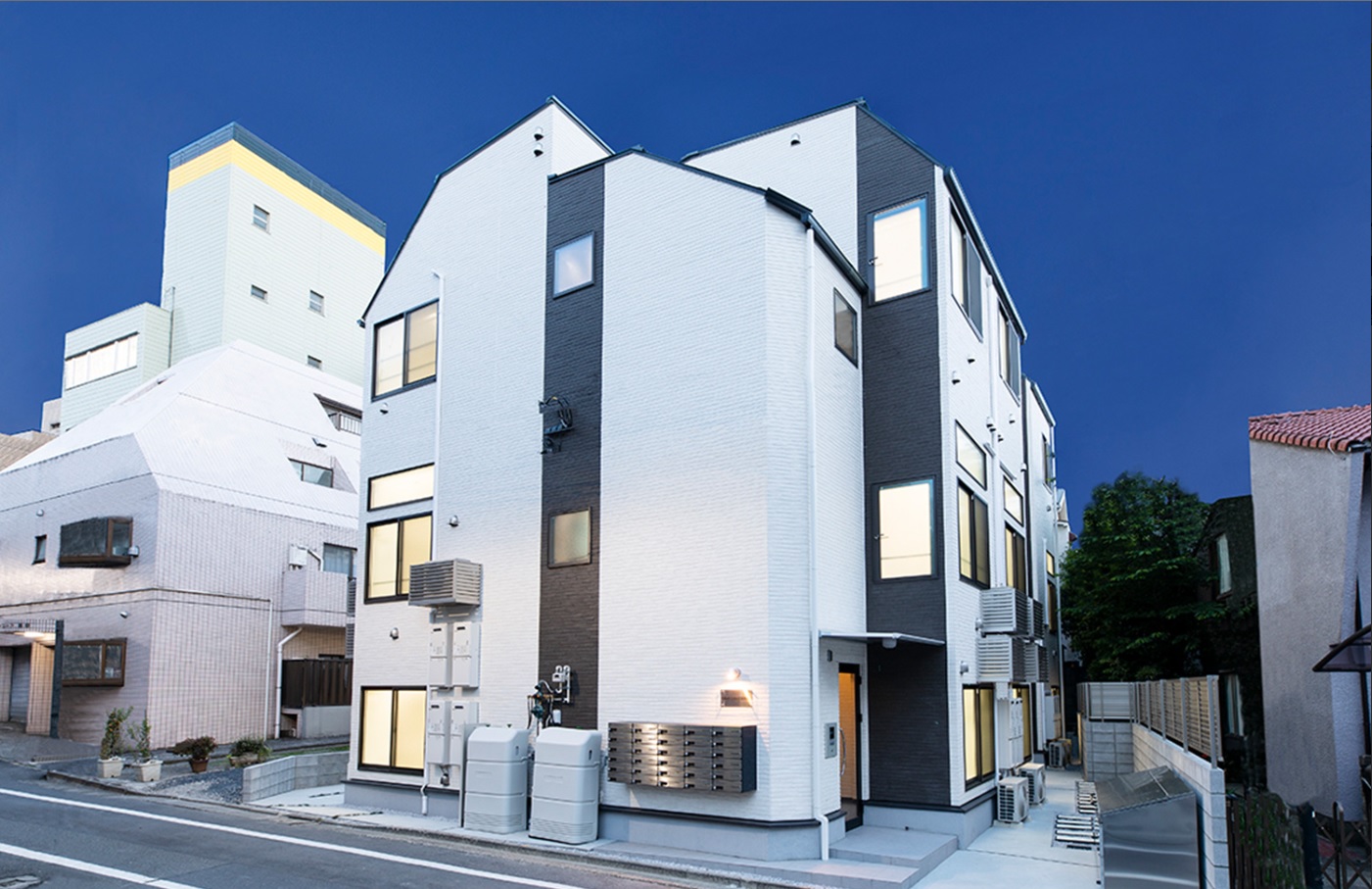 建物外観　同仕様