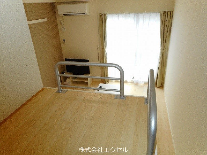 その他部屋・スペース　エアコン付きです。