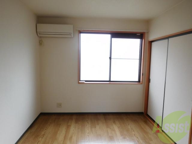 その他部屋・スペース　とっても明るい寝室結構広かったです