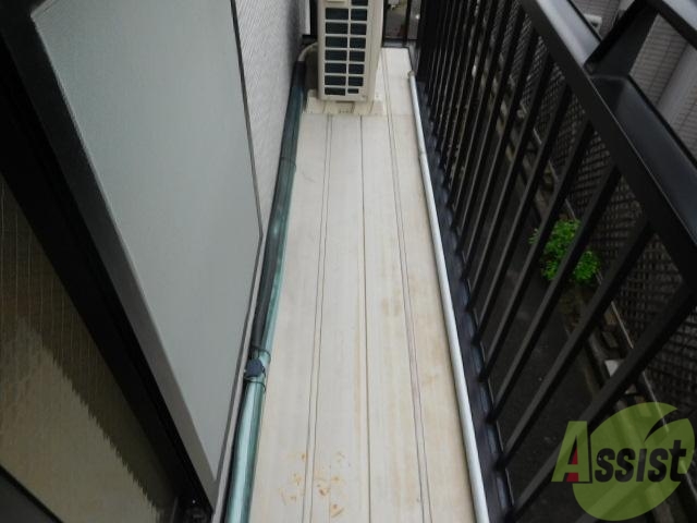 バルコニー　とっても広いバルコニー。日当りも良かったです