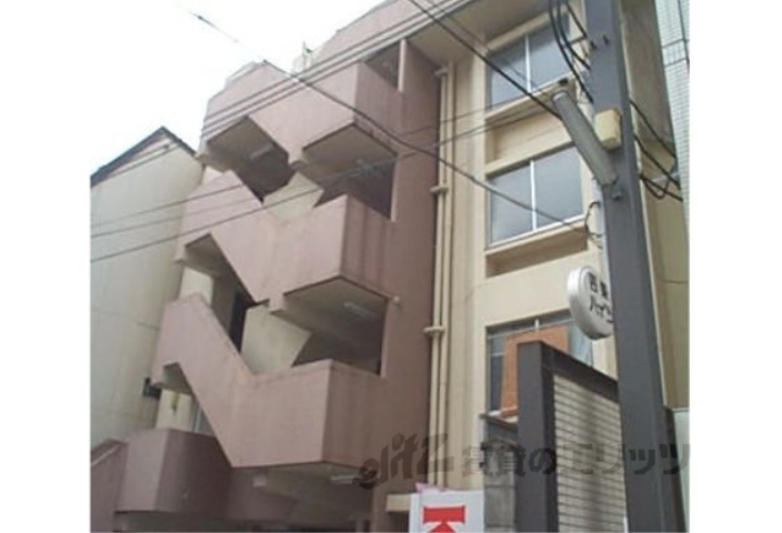 京都市中京区観音堂町のマンションの建物外観