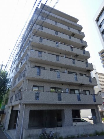 神戸市中央区琴ノ緒町のマンションの建物外観