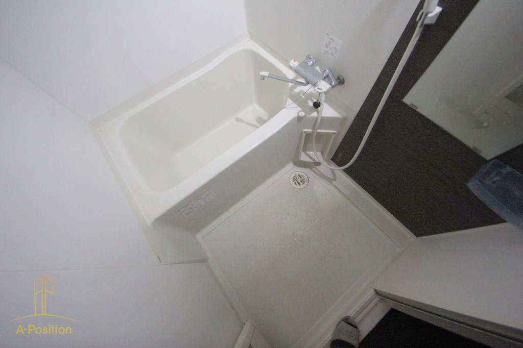 バス・シャワールーム　セレニテ本町ROJI02