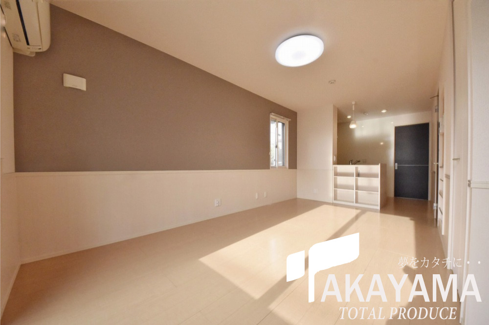 バス・シャワールーム　リビング角度別、エアコン完備★二面採光の明るいお部屋です★