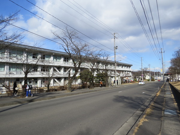 小学校　二本松市立二本松北小学校（小学校）まで961m