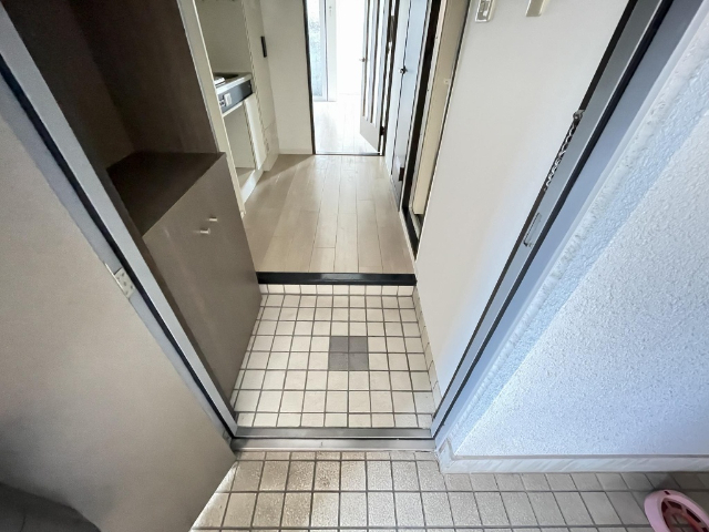 玄関　綺麗な玄関スペース