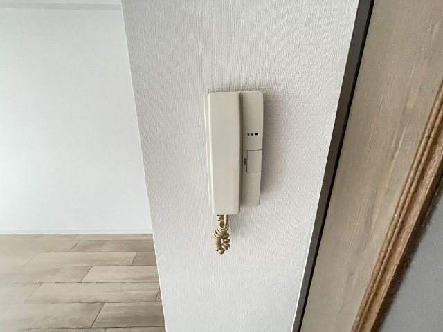セキュリティ　インターホン設備です
