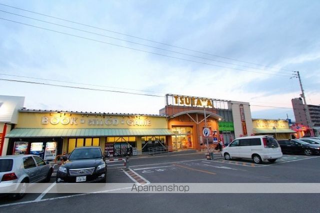 レンタルビデオ　ＴＳＵＴＡＹＡサンシャイン通り店（レンタルビデオ）まで837m