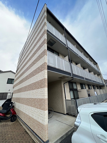 建物外観　外観は落ち着いています