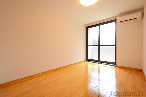 居室・リビング　設備・使用は号室により異なる為、現況を優先致します。