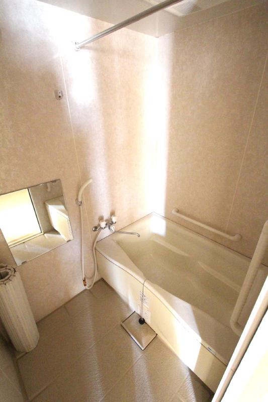 バス・シャワールーム　反転タイプ・参考写真