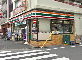 コンビニ　セブン－イレブン北区豊島１丁目店（コンビニ）まで443m