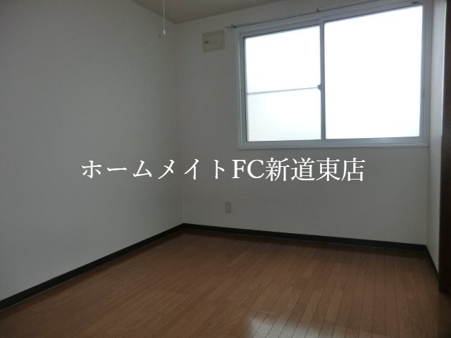 その他部屋・スペース　寝室