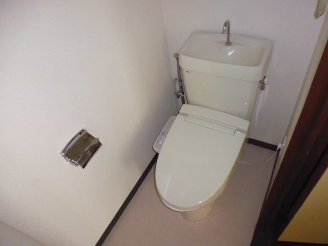 トイレ　ウォシュレット