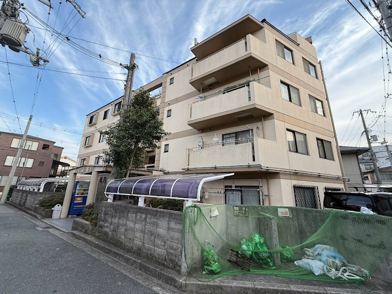 【尼崎市尾浜町のマンションの建物外観】