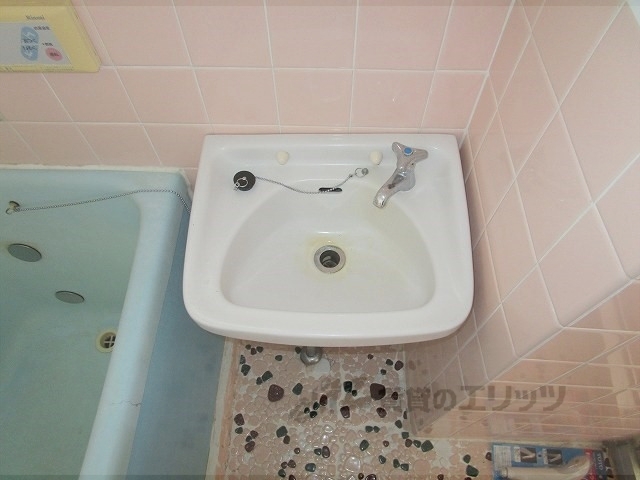 トイレ　洗面台