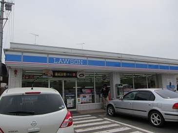 コンビニ　ローソン伊予砥部麻生店（コンビニ）まで914m