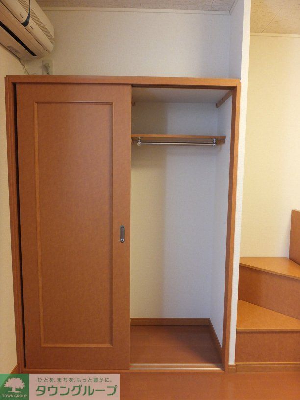 収納　クローゼット付き