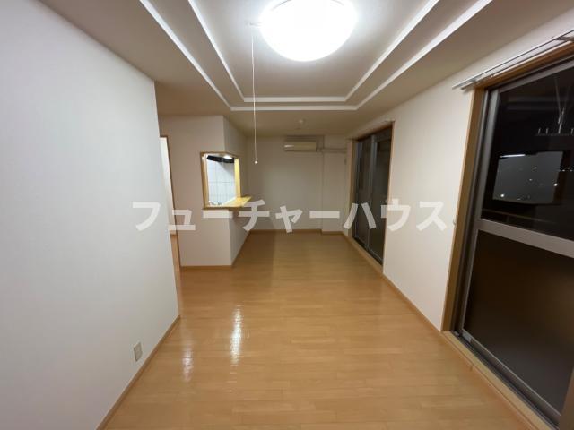 居室・リビング　リビング