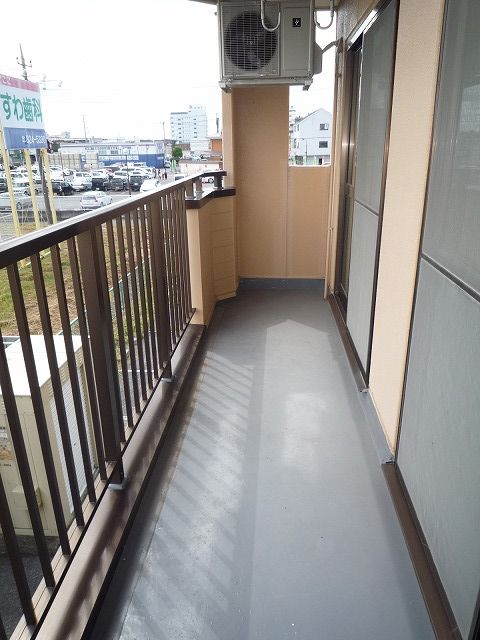 バルコニー