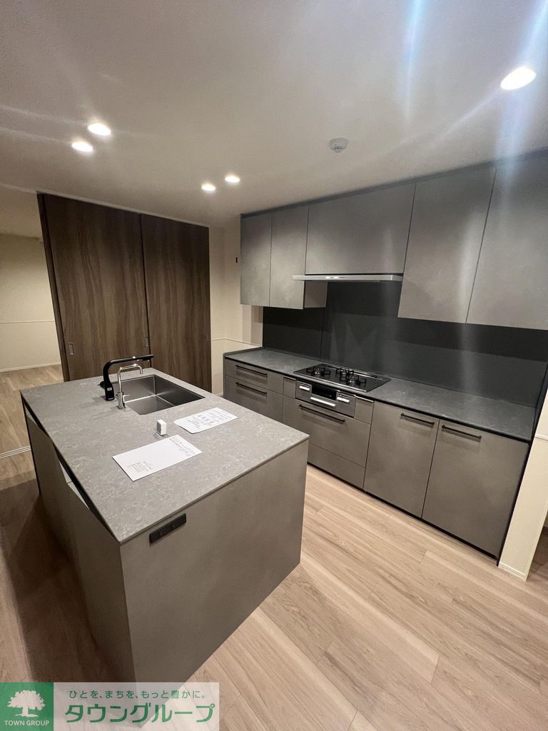 キッチン　バルコニー