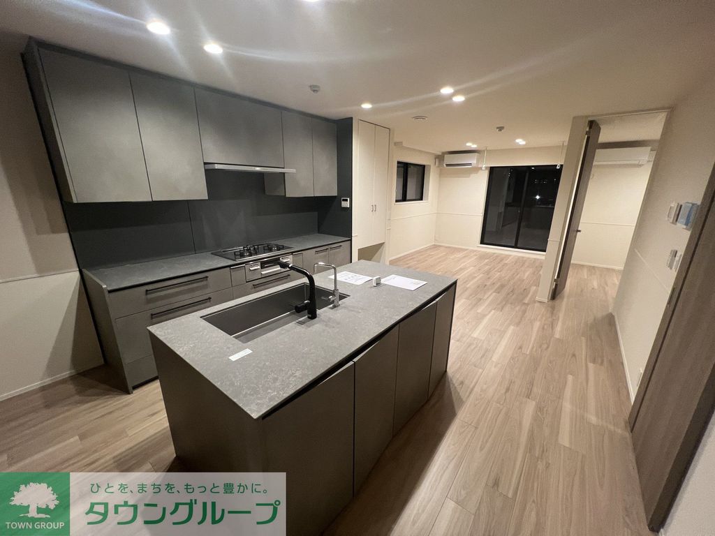 居室・リビング　キッチン