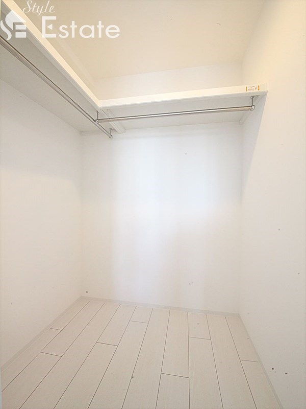 収納　ウォークインクローゼット