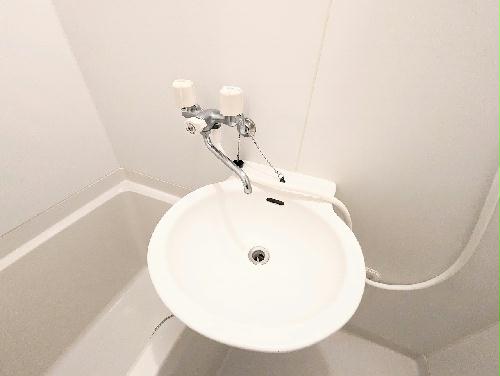 洗面設備　設備・使用は号室により異なる為、現況を優先致します。