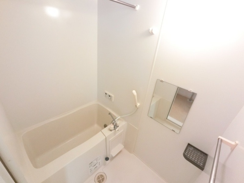 バス・シャワールーム　図面と現状に相違がある場合には現状を優先