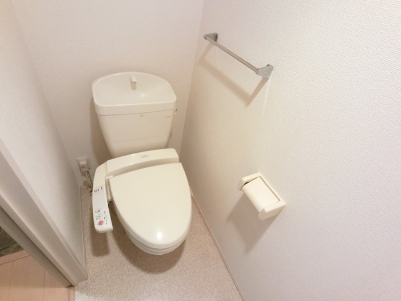 トイレ　図面と現状に相違がある場合には現状を優先