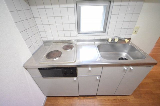 キッチン　※同建物・別号室の写真です