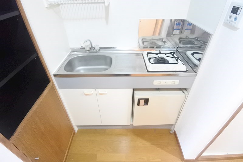 キッチン　ガスコンロ付き