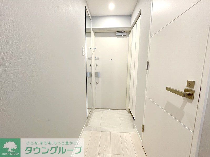 玄関　お問合せは(株)タウンハウジングレジデンス事業部【03-…
