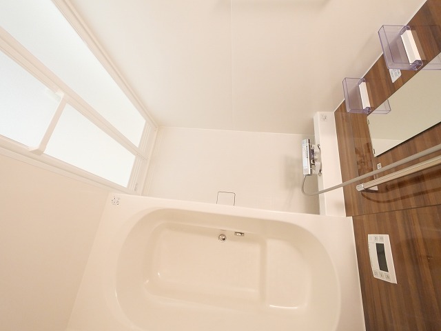 バス・シャワールーム　きれいなお風呂です