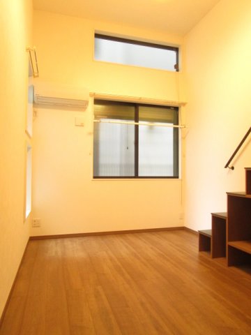 居室・リビング　別部屋参考写真