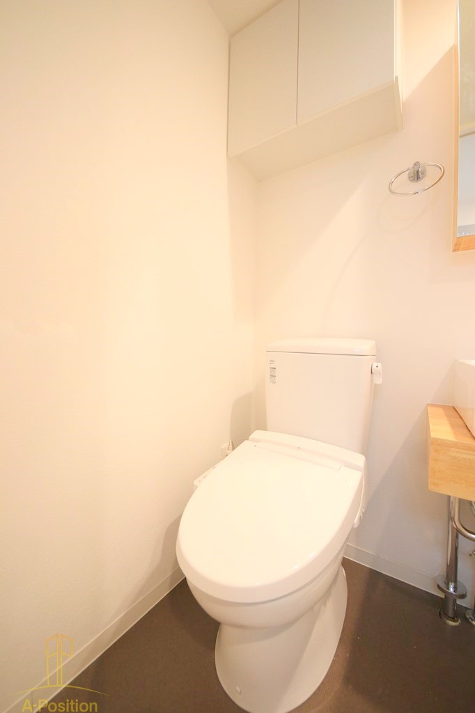 トイレ　SERENiTE上町台