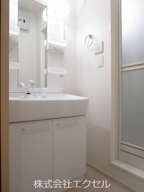 洗面設備　独立洗面台です。