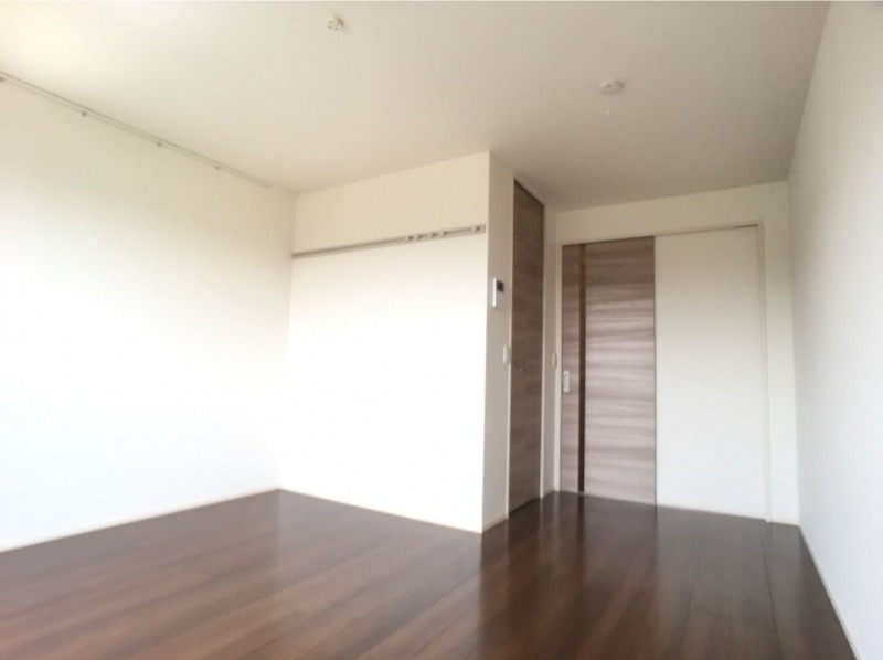 居室・リビング　図面と現状に相違がある場合には現状を優先