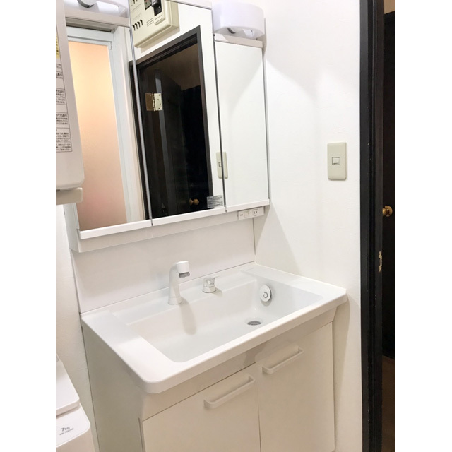 洗面設備　洗面所